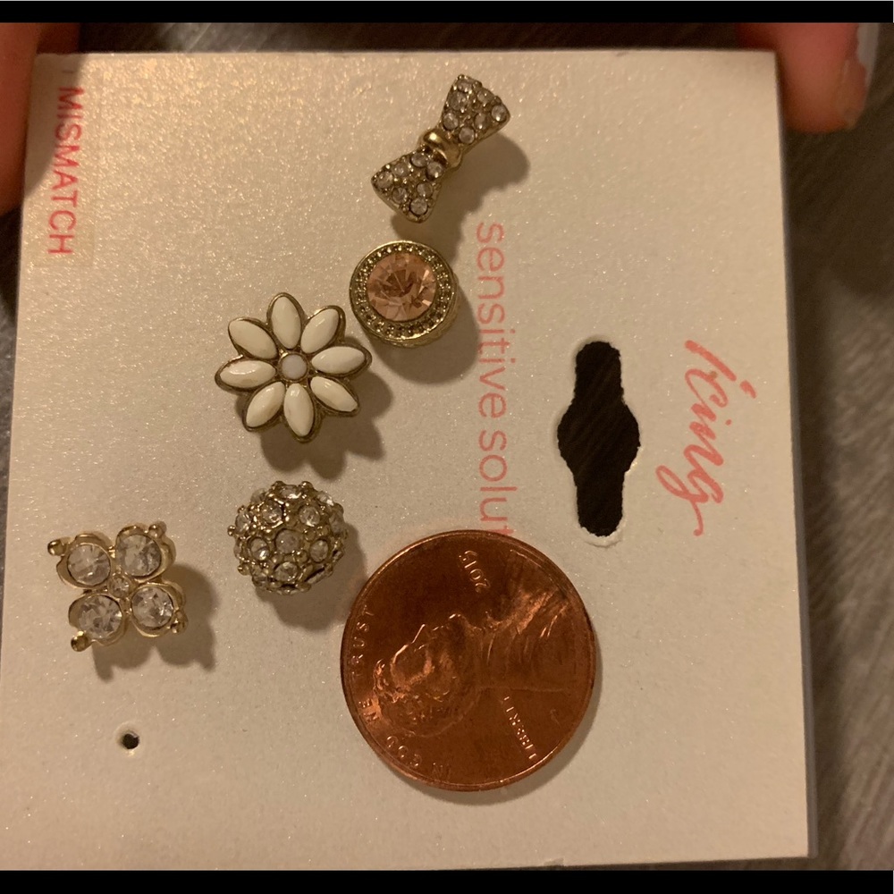 Mismatch earrings - Picture 3 of 3